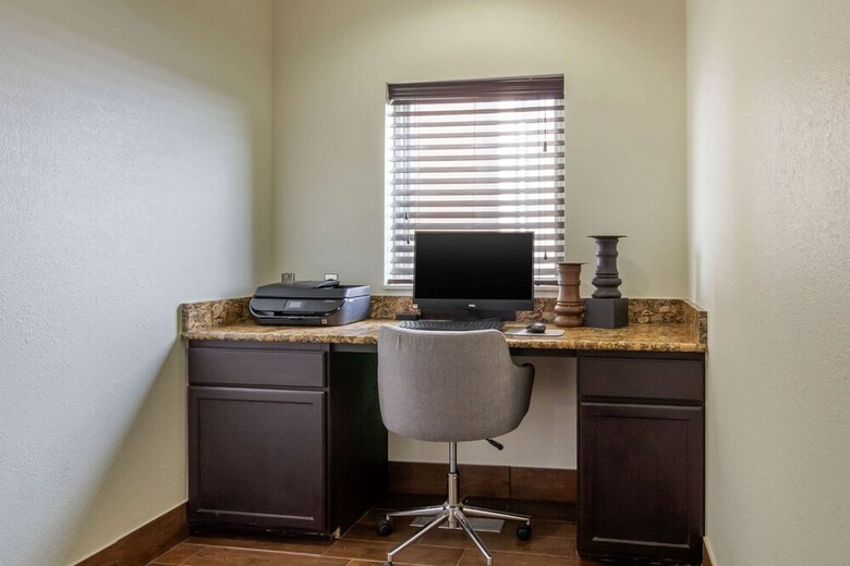 Hotel Comfort Inn