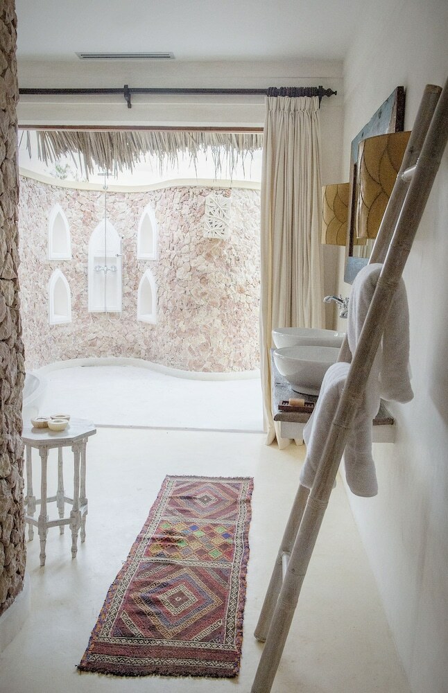 Posada Qambani Luxury Resort