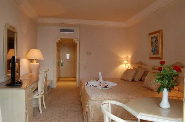 Hotel Amir Palace