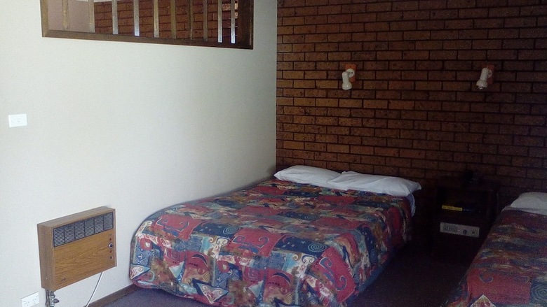 Cardigan Lodge Motel