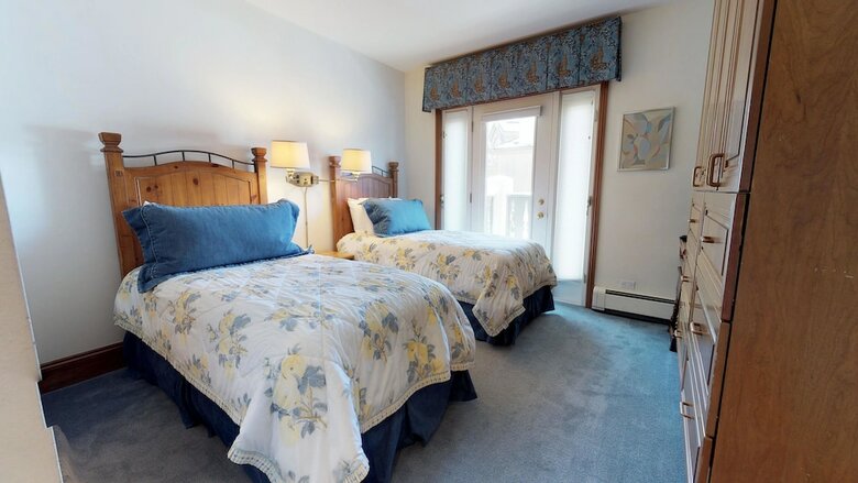 Plaza Lodge By Destination