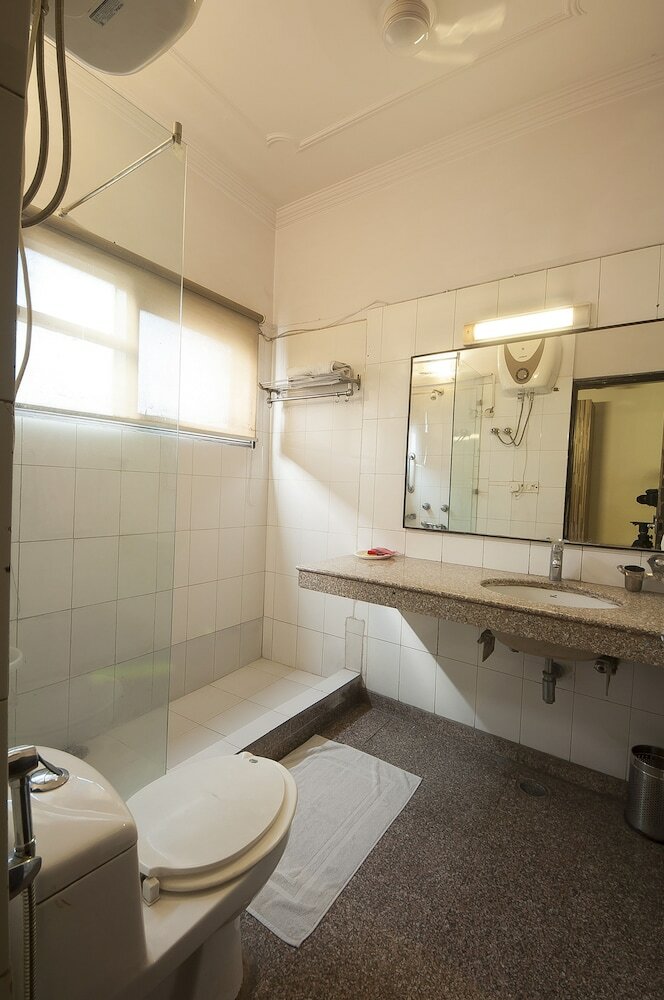 Hotel Golden Leaf
