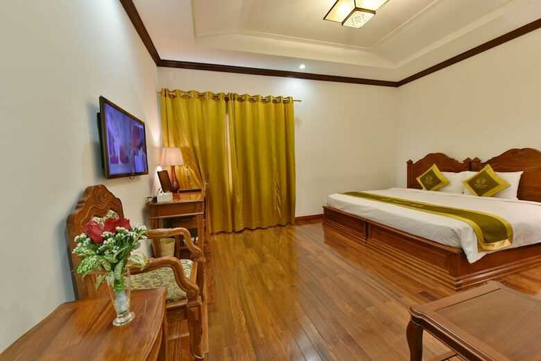 Golden Rice Hotel