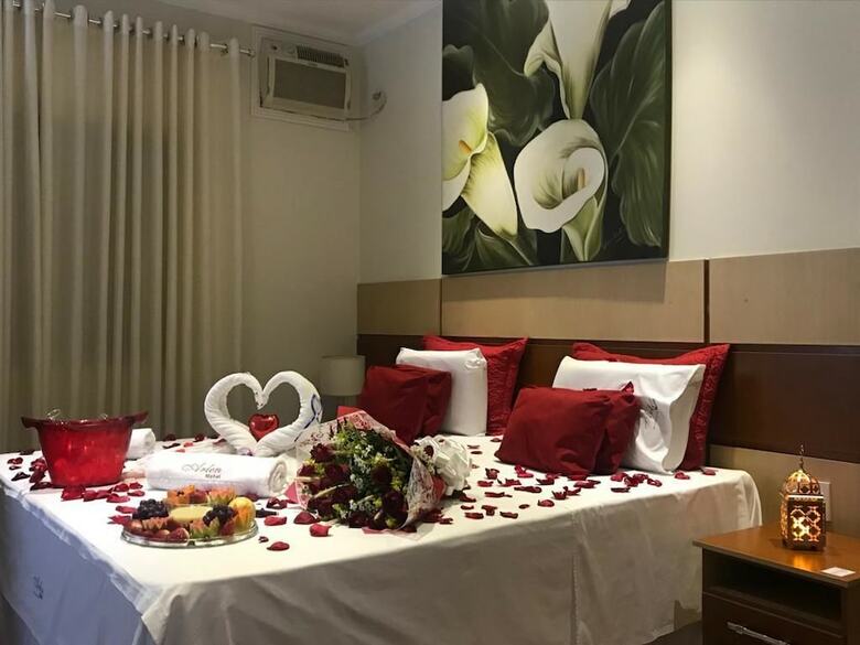 Arlen Hotel