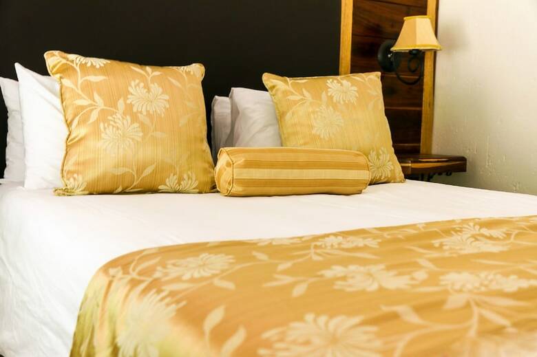 Hotel Malachite Manor