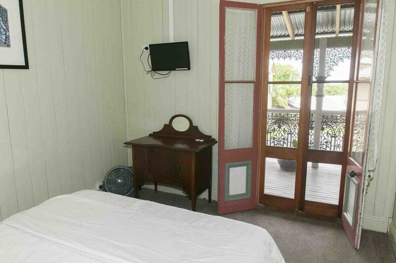 Ulmarra Hotel