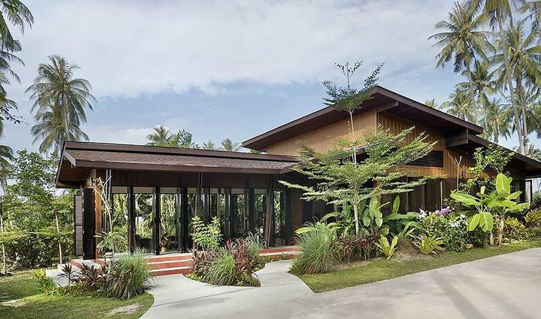 Hotel Shantaa Resort