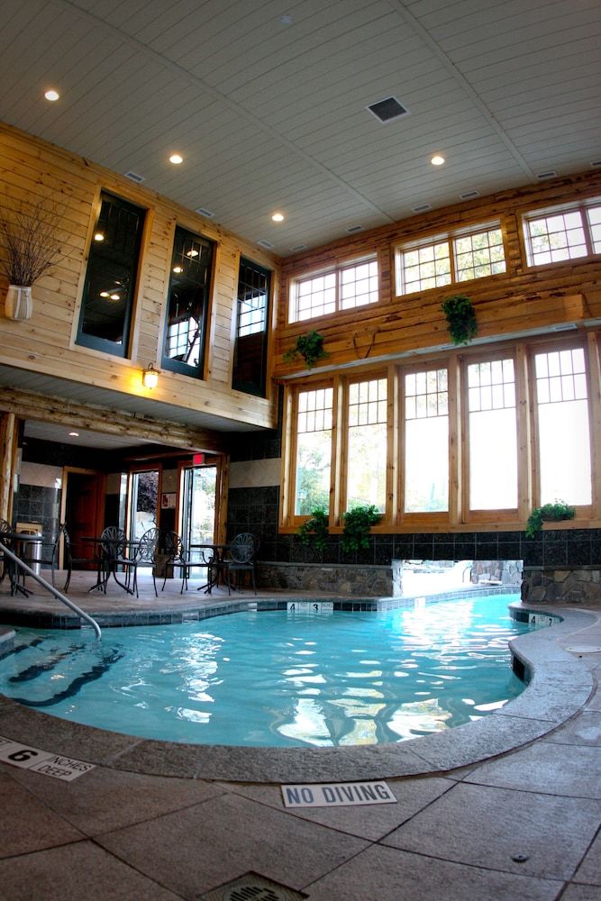 Posada Lodges At Cresthaven
