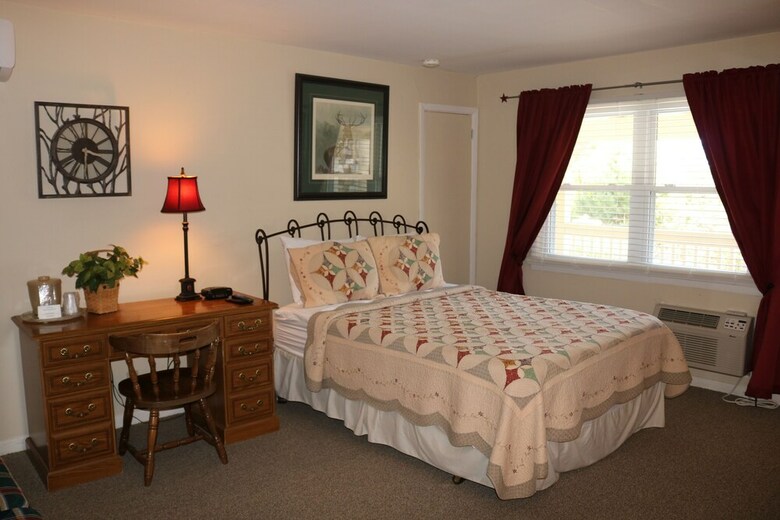 Bed & Breakfast Echo Mountain Inn