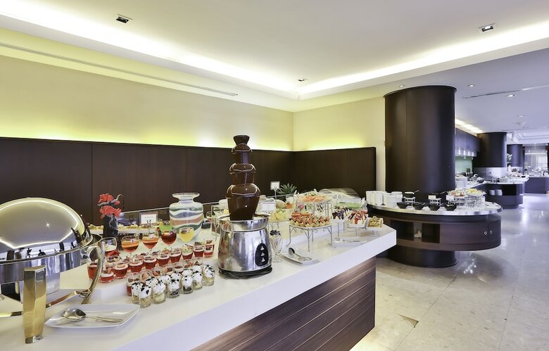 Eastin Hotel Makkasan Bangkok