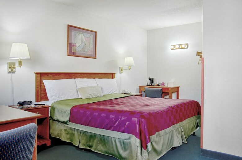 Palms Motel