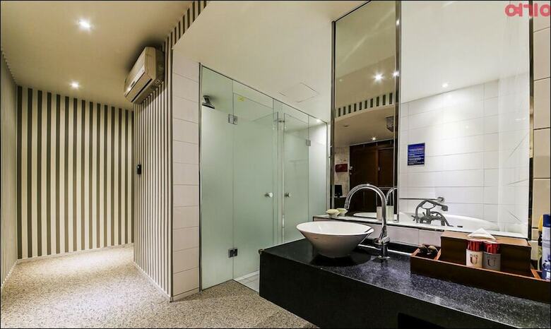 Nice Hotel