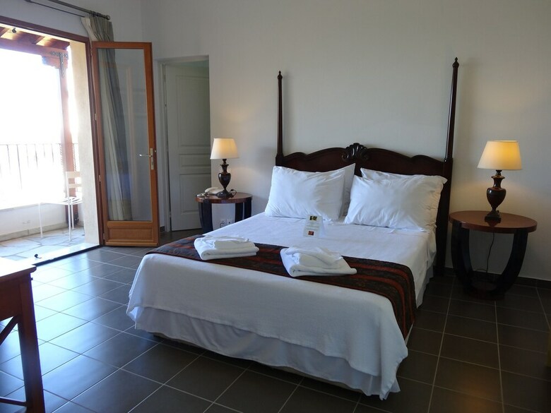 Hotel Lagou Raxi