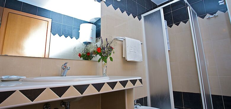 Aparthotel Apartments Kazela