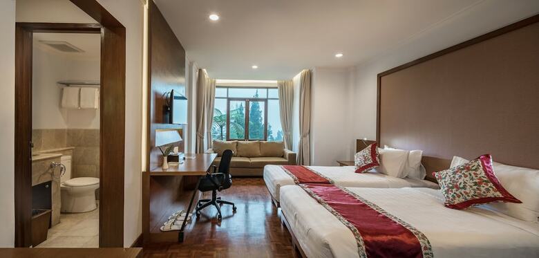 Hotel Puncak Pass Resort