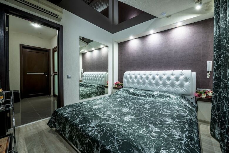 Alex Hotel On Budapeshtskaya