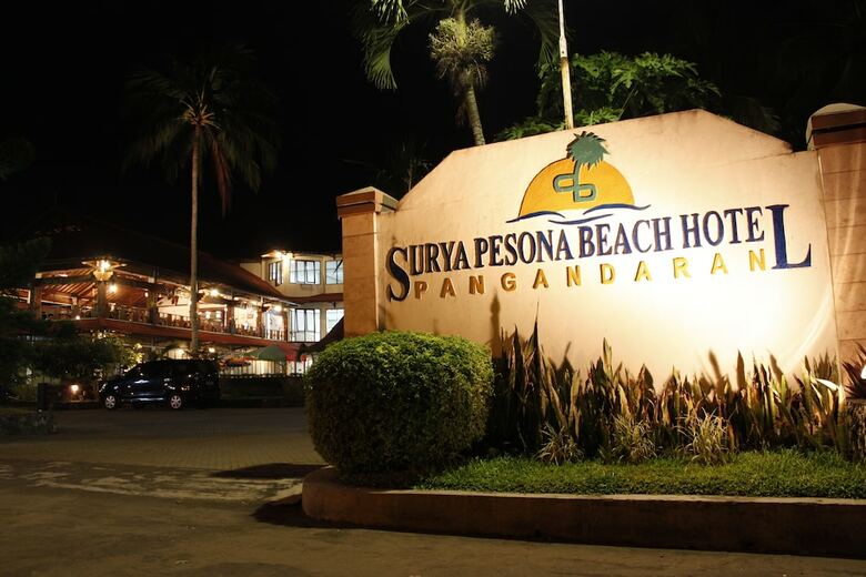 Surya Pesona Beach Hotel