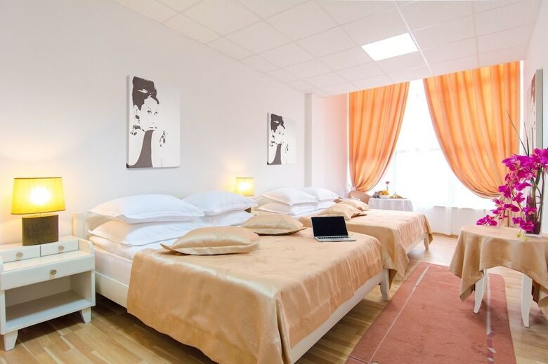 Hotel Split Inn By President