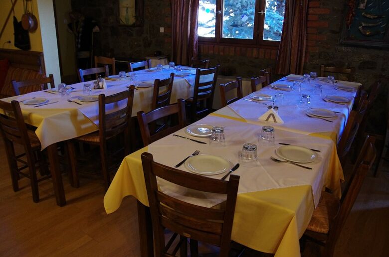 Apartamentos Villa Platythea