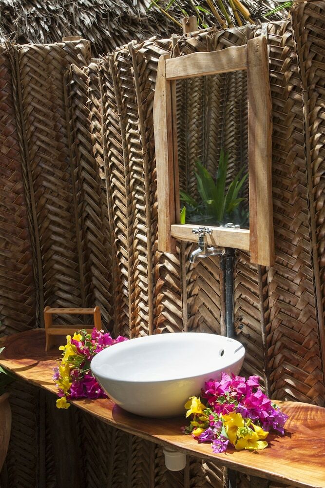 Hostal Distant Relatives Ecolodge & Backpackers - Hostel