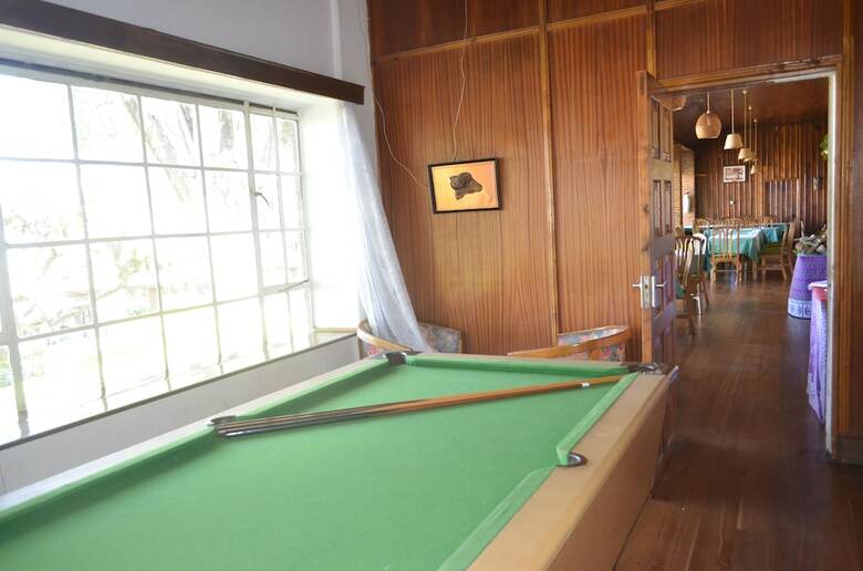 Hotel Jacaranda Lake Elementaita Lodge