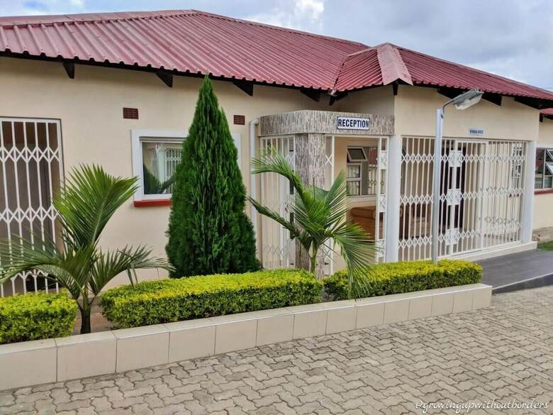 Hotel Home Up Guest House