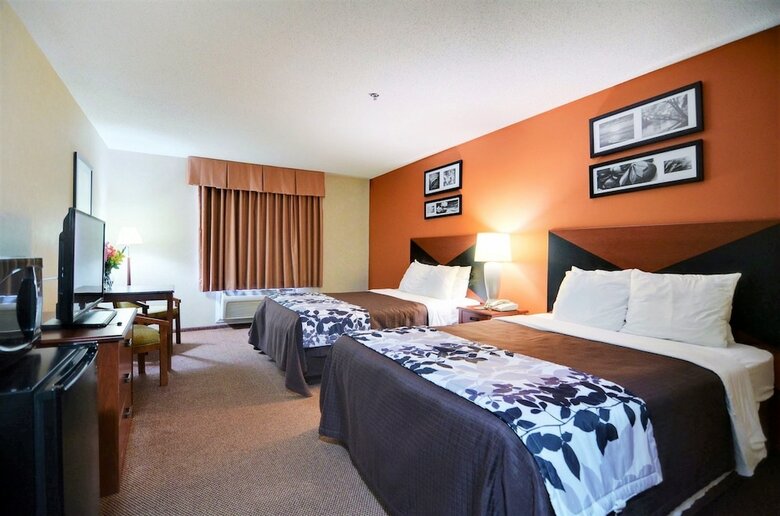 Hotel Sleep Inn & Suites