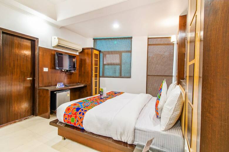 Fabhotel Delhi Heart