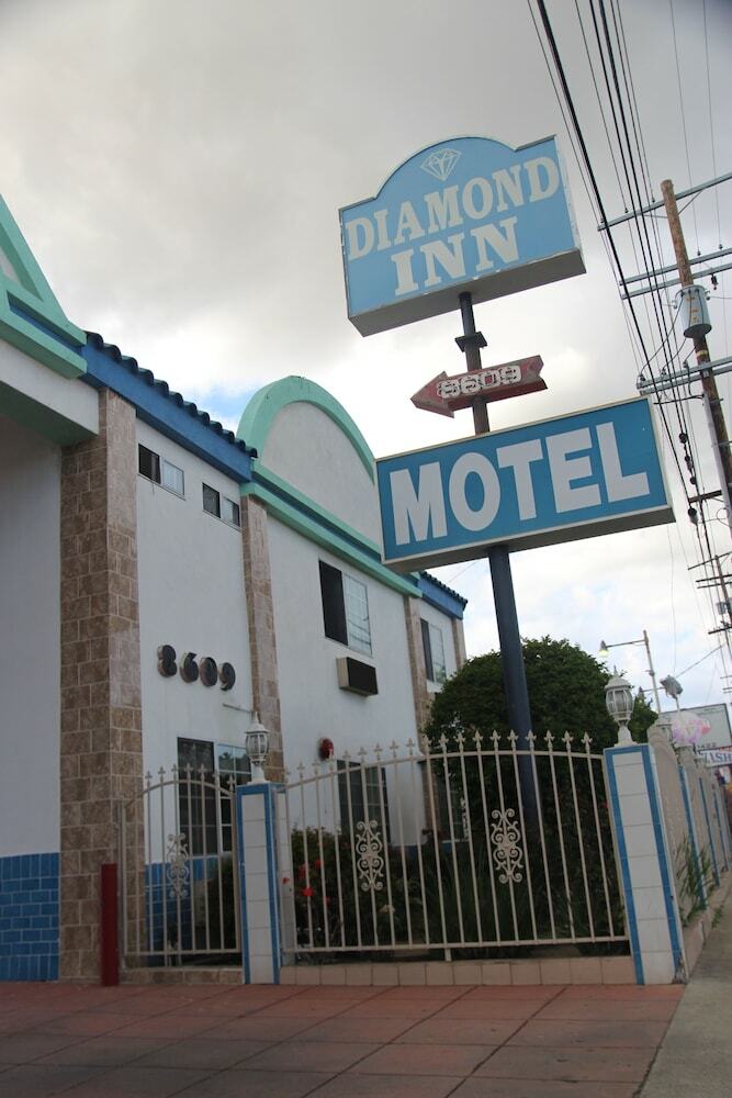 Motel Diamond Inn