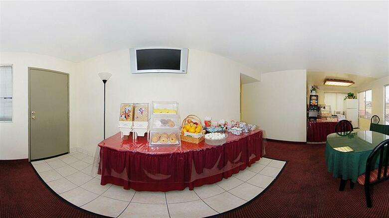 Hotel Signature Anaheim Maingate