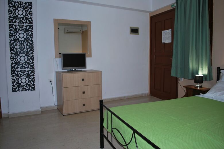 Koula Apartments