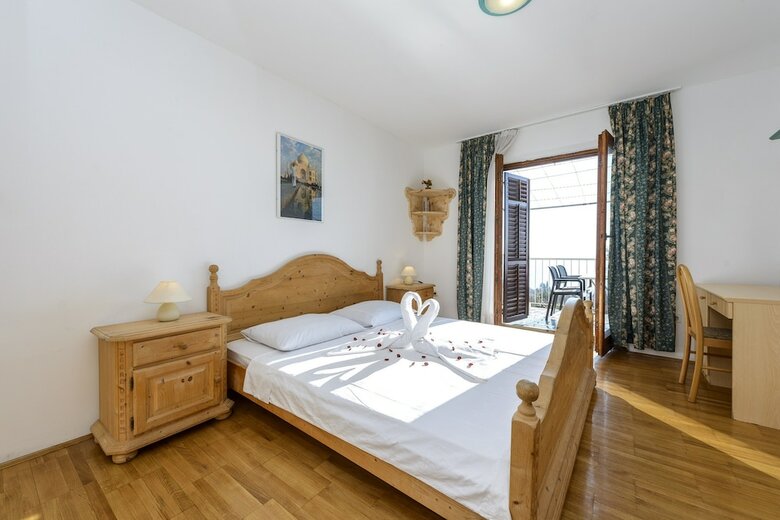 Apartments Matu?ko