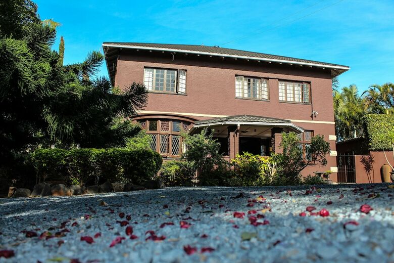 Hotel Palm Tree Manor