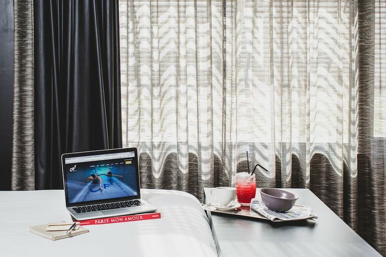 Hotel Off Paris Seine