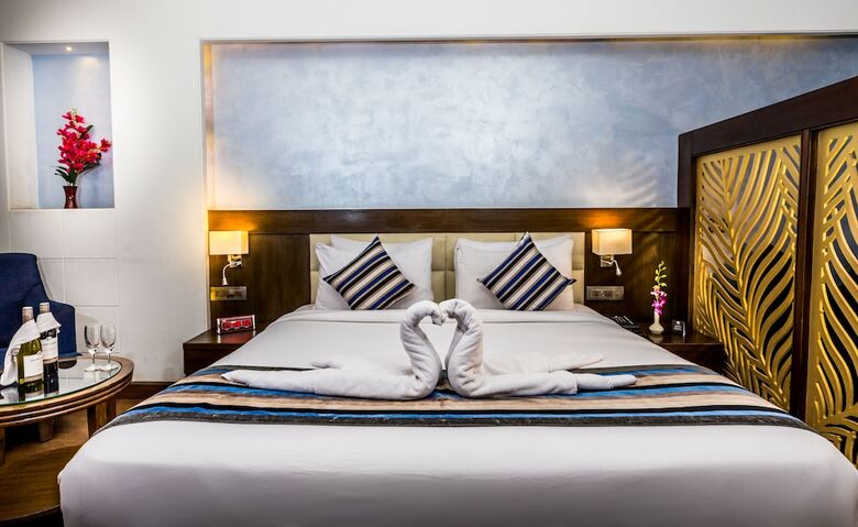 Hotel Regenta Almeida Zirakpur Chandigarh