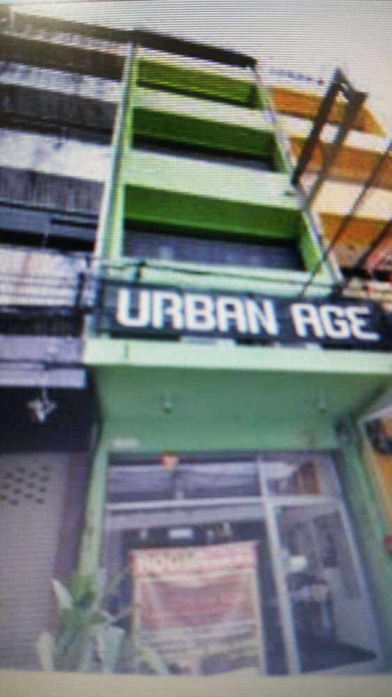 Hostal The Urban Age Hostel