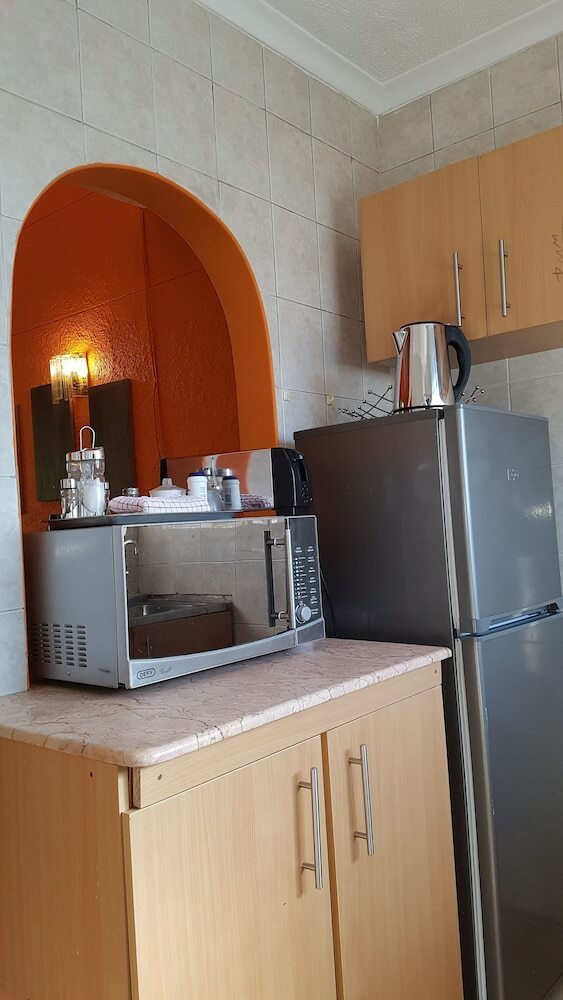 Lolos Cosy One Bedroom Apartment