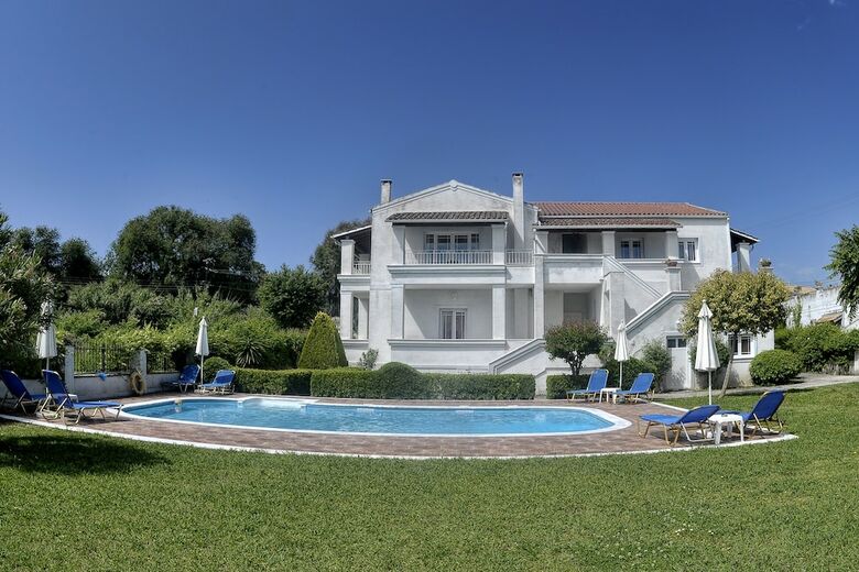 Apartamentos Corfu Anastasia