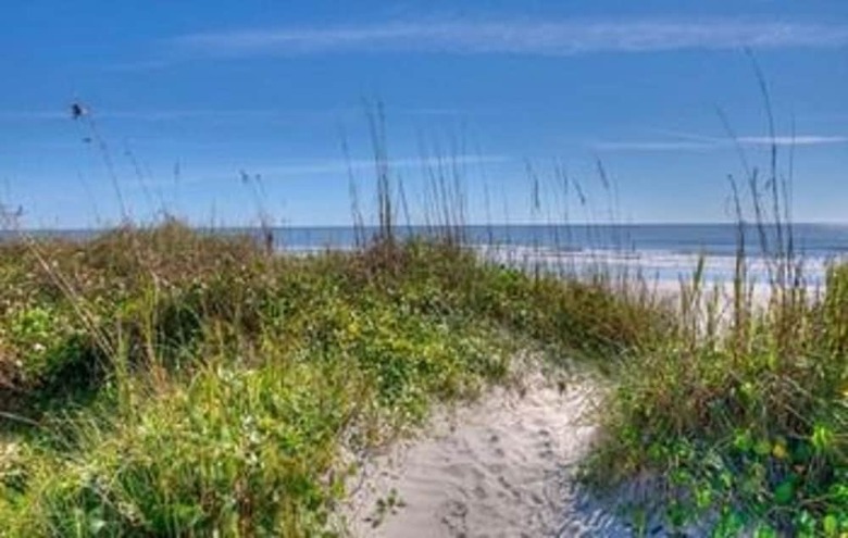 Finestere Condos By Elliott Beach Rentals