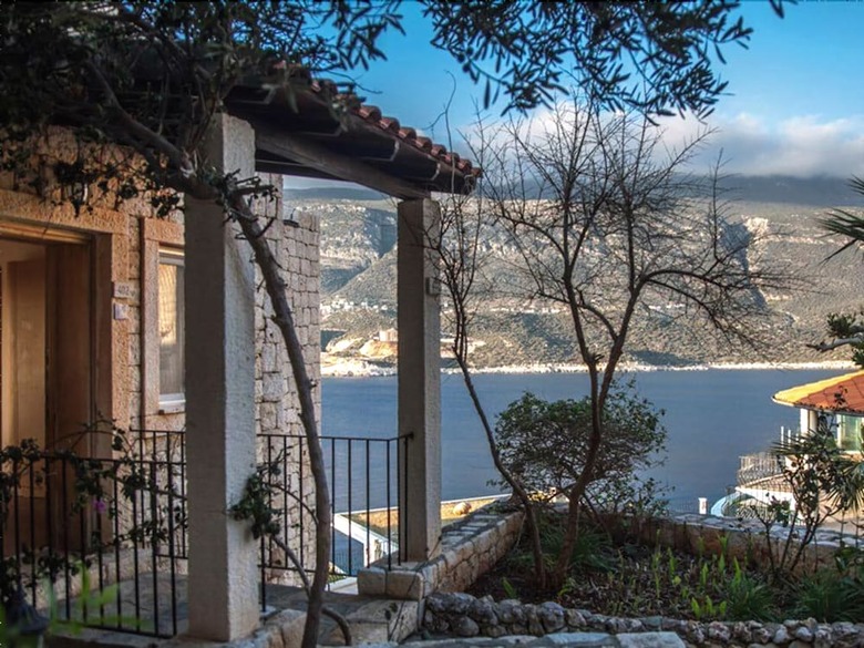 Hotel Deniz Feneri Lighthouse