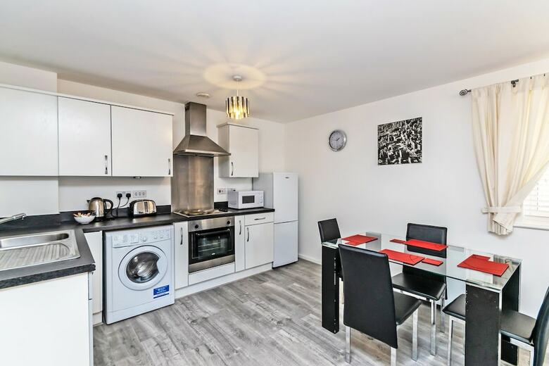 Racecourse Serviced Apartments