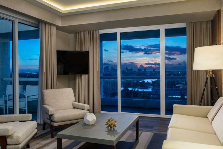 Hotel Conrad Fort Lauderdale Beach
