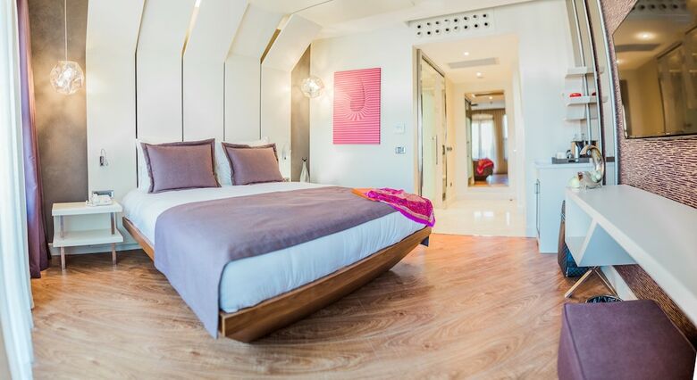 Maroon Hotel Pera