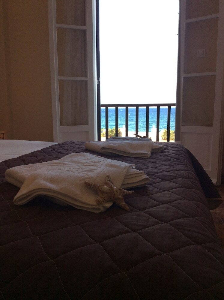 Aparthotel Arokaria Seaside