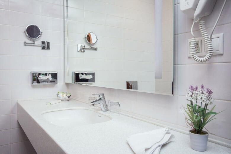 Best Western Plus Centre Hotel