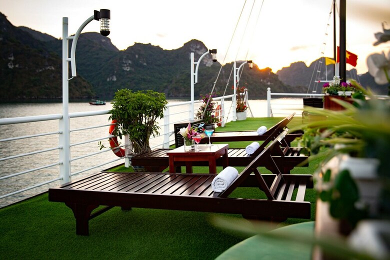 Halong Lavender Cruises