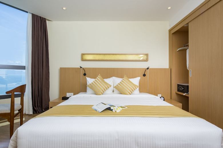 Hotel Starcity Nha Trang