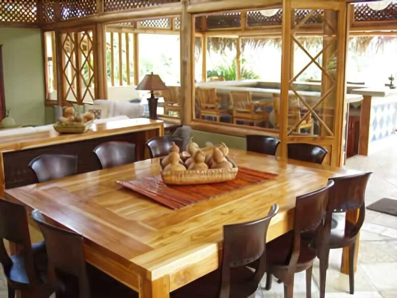 Hotel Casa Caletas