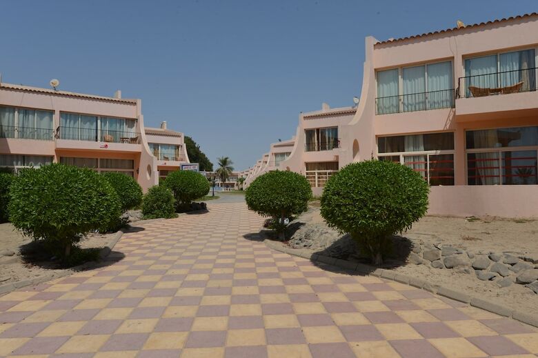 Hotel La Fontaine La Plage Resort