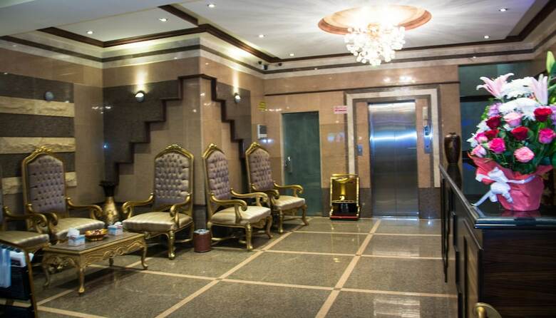Aparthotel La Fontaine Janesta Suites